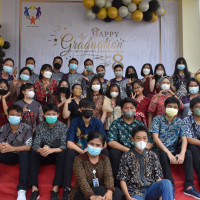 Pelepasan Peserta Didik Angkatan VIII T.P. 2021-2022 | SMP Metta Maitreya