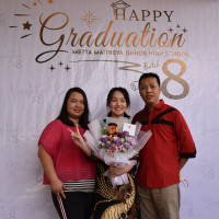 Pelepasan Peserta Didik Angkatan VIII T.P. 2021-2022 | SMP Metta Maitreya